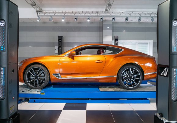 Стенд сход-развал ТехноВектор 8 8218