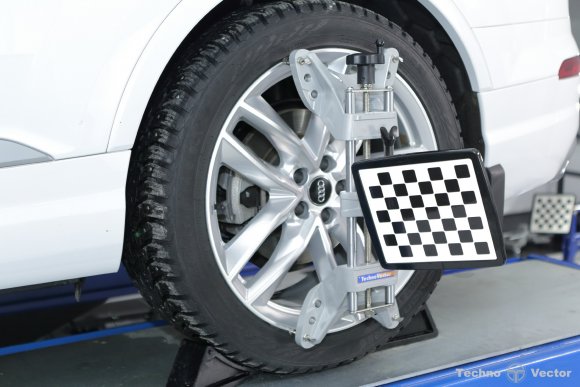 Стенд сход-развал 3D ТехноВектор T 7202 KAB Стенд сход-развал 3D ТехноВектор T 7202 KAB