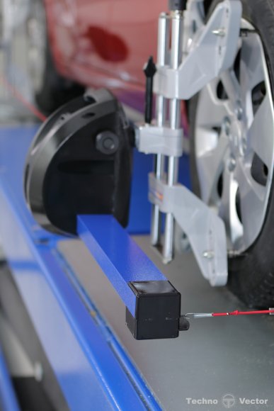 Кордовый стенд сход-развал ТехноВектор 4 T 4108 Кордовый стенд сход-развал ТехноВектор 4 T 4108