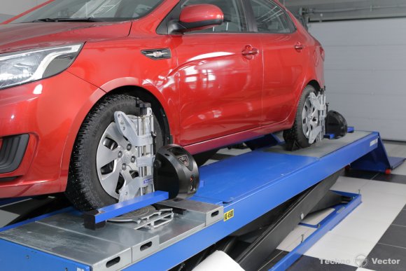 Кордовый стенд сход-развал ТехноВектор 4 4216 Кордовый стенд сход-развал ТехноВектор 4 4216