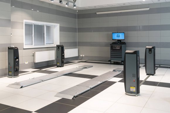 Стенд сход-развал ТехноВектор 8 P 8214 R