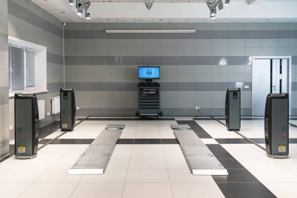 Стенд сход-развал ТехноВектор 8 P 8214 R