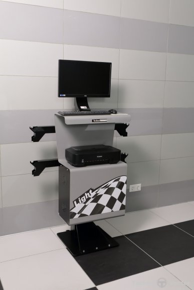 Стенд сход-развал 3D Free Motion ТехноВектор 6 6202 Стенд сход-развал 3D Free Motion ТехноВектор 6 6202