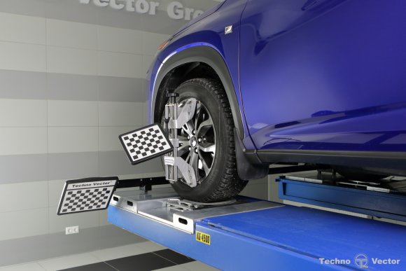 Стенд сход-развал 3D Free Motion ТехноВектор 6 6202 Стенд сход-развал 3D Free Motion ТехноВектор 6 6202